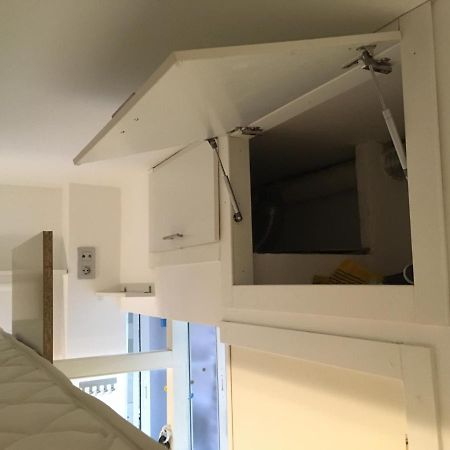 Acogedor Estudio Camarote En El Centro De Madrid Appartement Buitenkant foto