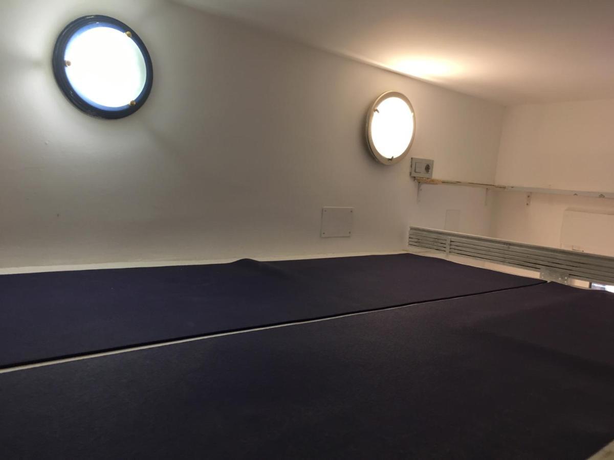 Acogedor Estudio Camarote En El Centro De Madrid Appartement Buitenkant foto